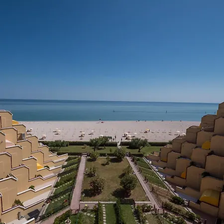 Casa Leonardo Le Piramidi